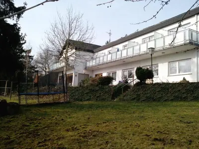 Das Gebäude in dem sich das Hotel befindet
