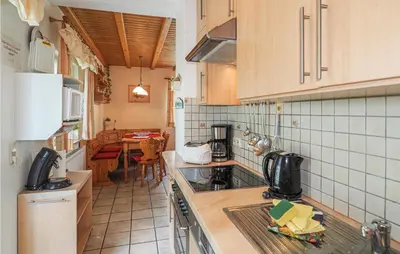 Küche/Küchenzeile in der Unterkunft Ferienhaus 18 In Thalfang