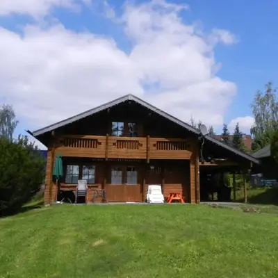 EIFELCOTTAGE Family 9