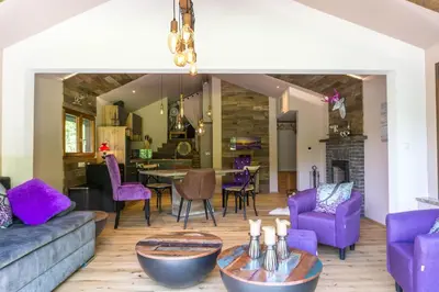 Ein Sitzbereich in der Unterkunft Ferienhaus auf der Schleuseninsel