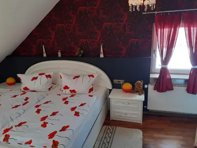 Ein Bett oder Betten in einem Zimmer der Unterkunft Gemütliche Zimmer