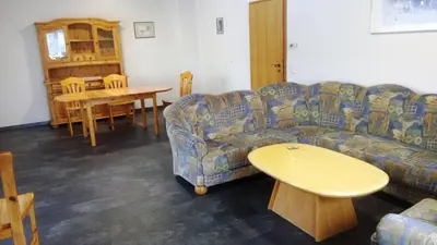 Ein Sitzbereich in der Unterkunft Ferienhaus Raue