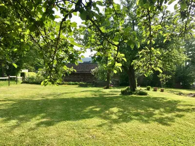 Ein Garten an der Unterkunft Ferienhaus Vulkaneifel Landhaus Loogh