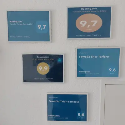 Ein Zertifikat, Auszeichnung, Logo oder anderes Dokument, das in der Unterkunft FewoSa Trier-Tarforst ausgestellt ist