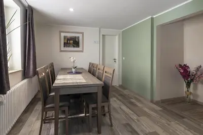 Ein Sitzbereich in der Unterkunft Haus Mittelrhein