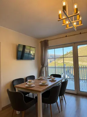 Ein Balkon oder eine Terrasse in der Unterkunft Haus am Weinberg