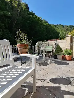 Ein allgemeiner Bergblick oder ein Berglick von der Ferienwohnung aus
