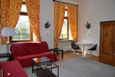 Ein Sitzbereich in der Unterkunft Ferienwohnungen am Stadtpalais - Bernkastel