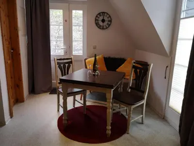 Ein Sitzbereich in der Unterkunft Mosel Ferienhaus Reblaus
