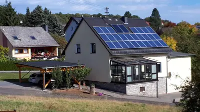 Das Gebäude in dem sich die Ferienwohnung befindet