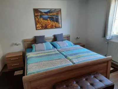 Ein Bett oder Betten in einem Zimmer der Unterkunft Ferienwohnung Gerhard Lenz