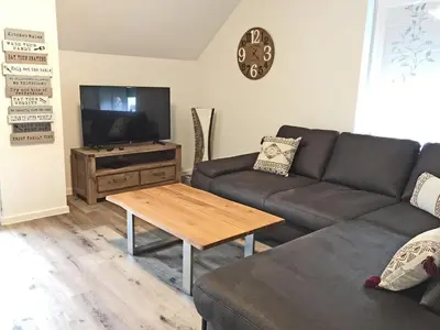 TV/Unterhaltungsangebot in der Unterkunft Haus Josef Klotten Wohnung 2