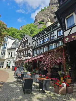 Das Gebäude in dem sich das Hotel befindet
