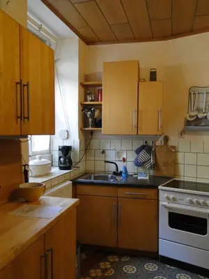 Küche/Küchenzeile in der Unterkunft Altes Spitzhaus an der Goldroul