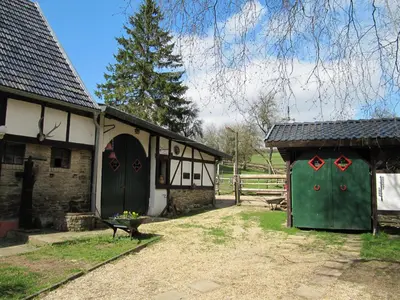 Ein Garten an der Unterkunft Landhaus à Blooms