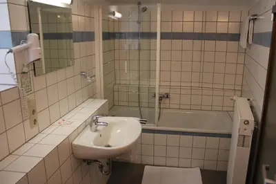 Ein Badezimmer in der Unterkunft Landgasthof Schuck