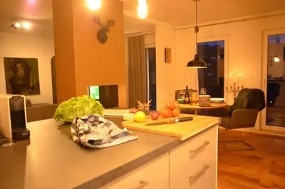 Ein Sitzbereich in der Unterkunft Eifelsuite