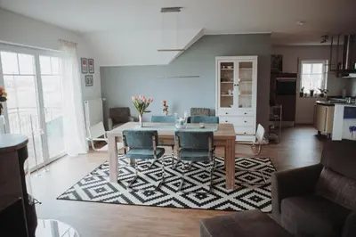 Ein Sitzbereich in der Unterkunft Moseltraum-Villa Kenn bei Trier