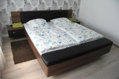Ein Bett oder Betten in einem Zimmer der Unterkunft Geräumige 4 Zimmer Wohnung an den Kaiserthermen