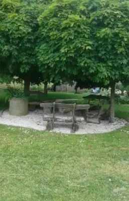 Ein Garten an der Unterkunft Stierstall-Suite Pension Wahlenau