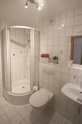 Ein Badezimmer in der Unterkunft Ferienwohnung Mimi Souterrainwohnung