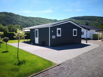 Ein allgemeiner Bergblick oder ein Berglick von des Chalets aus