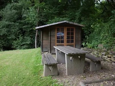Ein Garten an der Unterkunft Mosel Mill Garden Stay
