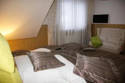 Ein Bett oder Betten in einem Zimmer der Unterkunft SkinSpa Apartments Idar-Oberstein