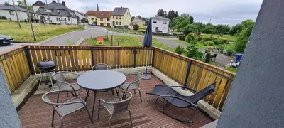 Ein Balkon oder eine Terrasse in der Unterkunft Ferienhaus an See