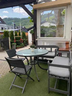 Ein allgemeiner Bergblick oder ein Berglick von der Ferienwohnung aus