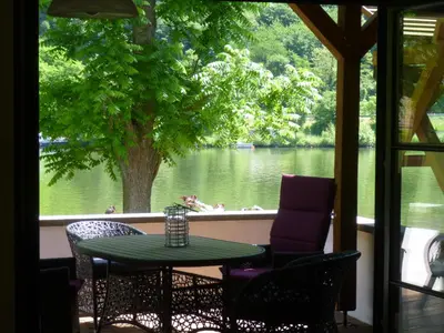 Blick auf einen Fluss in der Nähe der Ferienwohnung