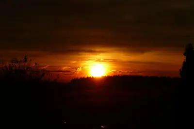 Blick auf den Sonnenuntergang/Sonnenaufgang von des Privatzimmers aus oder aus der Nähe