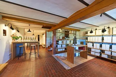 Ein Restaurant oder anderes Speiselokal in der Unterkunft Ferienweingut Willems