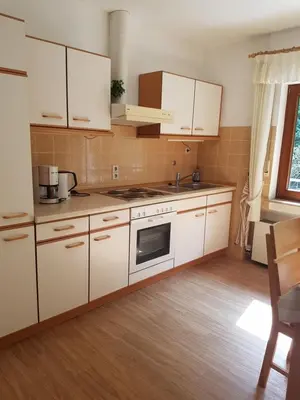 Küche/Küchenzeile in der Unterkunft Gästehaus Karbach