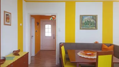Ein Sitzbereich in der Unterkunft Ferienhaus am Traumpfad