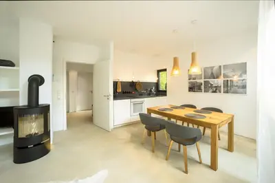Küche/Küchenzeile in der Unterkunft Architektur Ferienhaus Eifel SUITE17