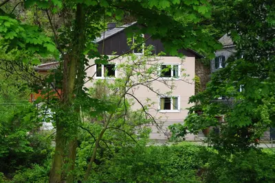 Ein Garten an der Unterkunft Ferienwohnung Bacharach