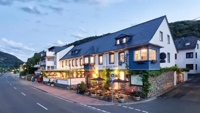 Ein allgemeiner Bergblick oder ein Berglick von des Hotels aus