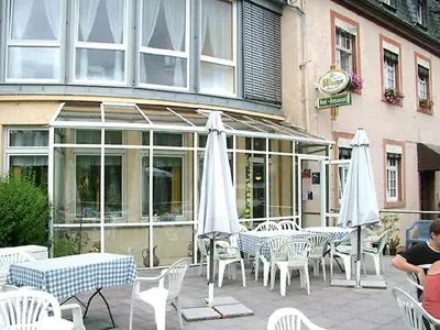 Ein Restaurant oder anderes Speiselokal in der Unterkunft Gasthof Graf-Zils