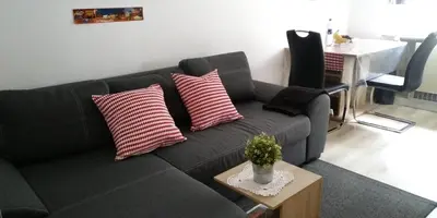 Ein Sitzbereich in der Unterkunft Ferienhaus Mosel/Trittenheim