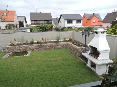 Ein Garten an der Unterkunft Ferienwohnung Steffi