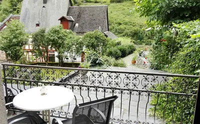 Ein Garten an der Unterkunft Ferienhaus Stahlberg