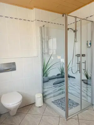 Ein Badezimmer in der Unterkunft Ferienwohnung Hochwaldblick 3