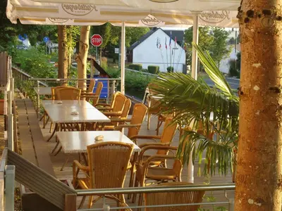 Ein Balkon oder eine Terrasse in der Unterkunft Landgasthof Zur Post, Hochwälder Radstation
