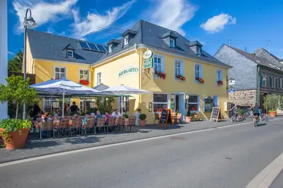 Das Gebäude in dem sich das Hotel befindet