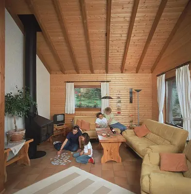 Ein Sitzbereich in der Unterkunft Haus 1 - Typ B (Blockhaus)