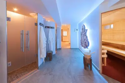Ein Badezimmer in der Unterkunft Hotel Doctor Weinstube