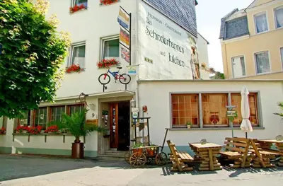 Das Gebäude in dem sich die Pension befindet