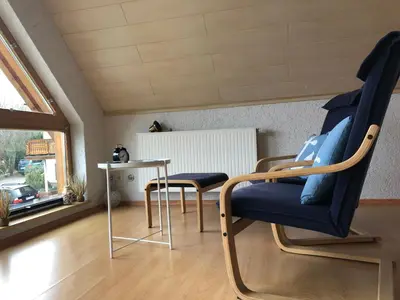 Ein Sitzbereich in der Unterkunft Haus Kleewiese