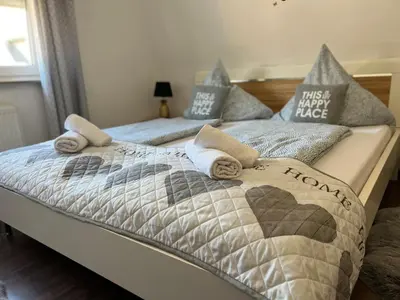 Ein Bett oder Betten in einem Zimmer der Unterkunft Schöne 3 Zimmer Wohnung